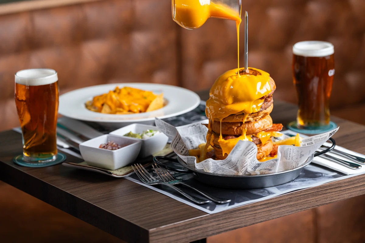 Tasty food and beers Food with beers at McKevitt's Bar Fergus Club Mallorca Waterpark by Fergus