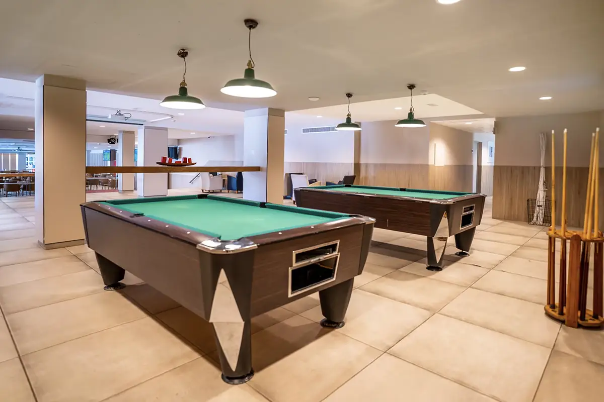 Bar Salón Fergus Club Pineda Splash Lounge Bar Fergus Club Pineda Splash