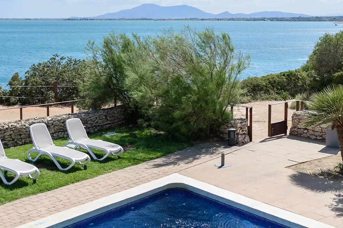 Pool Bar Pool Bar Fergus Cap Roig