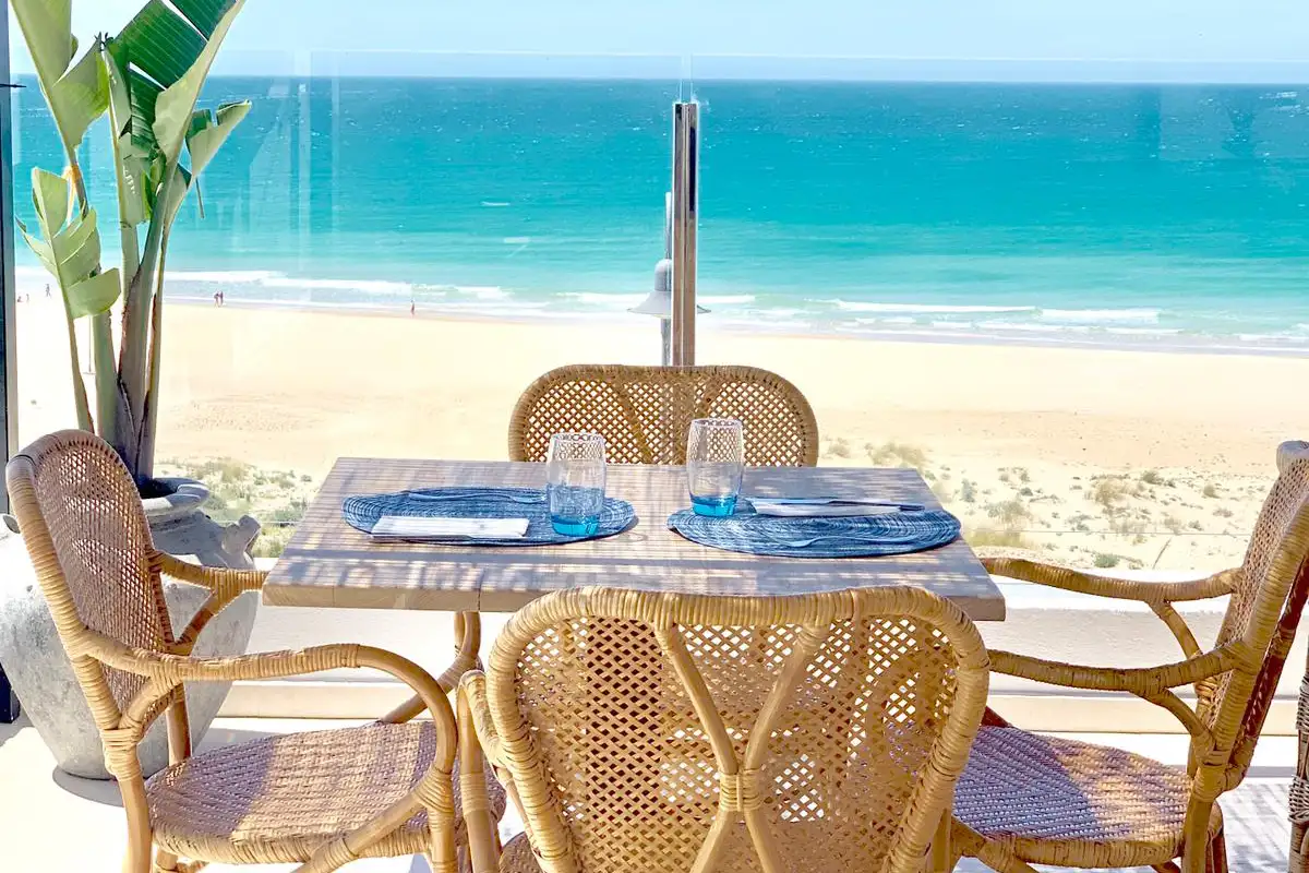 Seaside Table Seaside bar table at the outdoor bar Fergus Conil Fergus Hotels